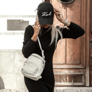 SUKIENKA PÓŁGOLF ULTRA MIŁA CZARNA