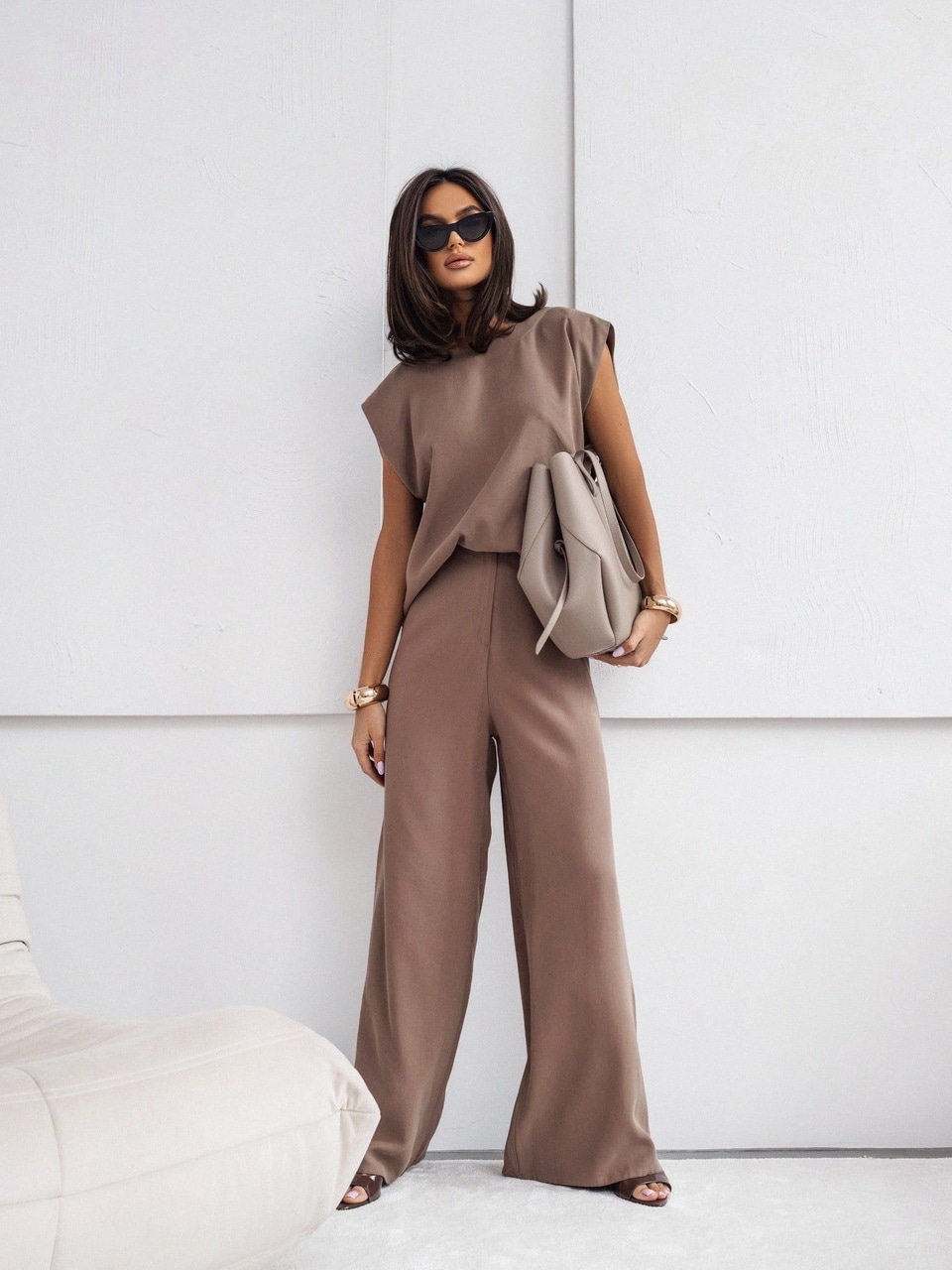 STYLOWY ZESTAW BLUZKA + SPODNIE CIEMNY BEŻ