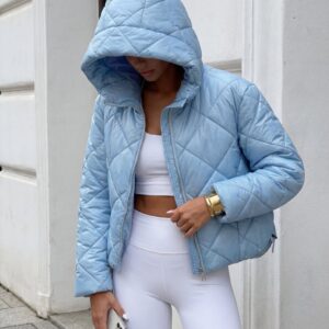 KURTKA PIKOWANA W ROMBY BŁĘKIT