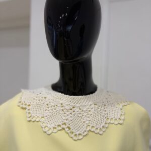 KOŁNIERZ KORONKOWA AURA KREM