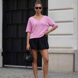 SWETER LEKKI DEKOLT V CUKIEREK