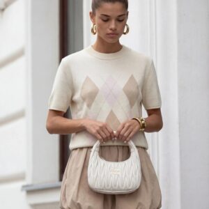 SWETER W ROMBY KRÓTKI RĘKAW J.BEŻ